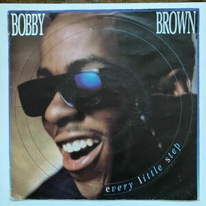 【ジャケ付7インチ EPアダプター付】 BOBBY BROWN 『every little step』