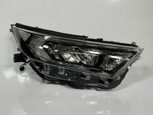 極美品/破損キズなし/低走行 RAV4 MXAA52 MXAA54 ガソリン車 純正 右ヘッドライト 右ライト LED ブラック 81145-42832 42-87 A 管理22508