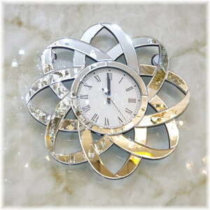 【送料無料！】★超激安即決！★新品 オシャレなデザイン ミラー装飾壁掛け時計