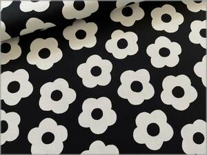 mets*5m*.... flower floral print *black*oks* cotton cloth 9I