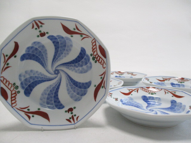 Japanese pottery, blue and white, hand-painted red painting, octagonal plate, 14cm, 5 pieces, medium plate, serving plate, Japanese tableware, dish, Medium Plate