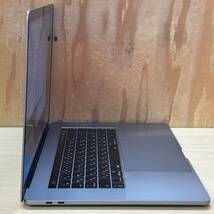 Macbook Pro A1707◆Core i7-7920HQ◆メモリ16GB◆SSD256GB◆Radeon Pro 560◆Touch Bar_画像5