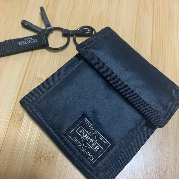 美品 PORTER / CAPSULE WALLET ストラップ付き 吉田カバン ポーター 黒