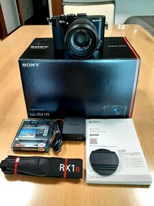 サイバーショット DSC-RX1R