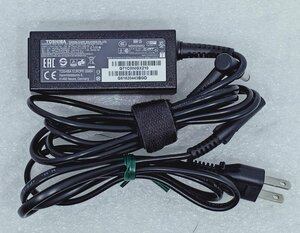 ●東芝 dynabook用 純正ACアダプタ 19V 2.37A 45W (R/B/S/T/TXシリーズ 等対応)