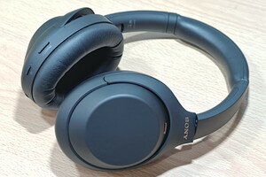 SONY WH-1000XM4 black used 