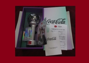 ◆非売品・新品　コカコーラ K-WAVE ペンライト ポストカード ステッカー　ストラップ他セット（かわいいケース）