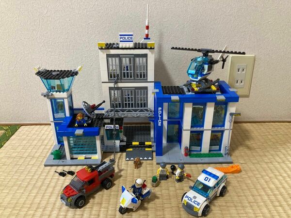 LEGO レゴ　シティ　60047 ポリスステーション