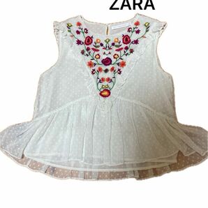 ZARA ノースリーブ 白 レース　花　刺繍　襟　フリル　後襟