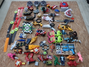  present condition goods junk special effects hero TOY toy Kamen Rider Squadron thing etc. metamorphosis belt parts weapon Chogokin sofvi etc. summarize set b f9