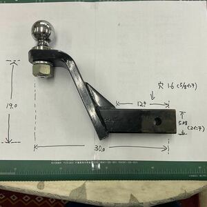 ヒッチメンバー　ヒッチボール　セット　ハイエースで使用　サイズ詳細