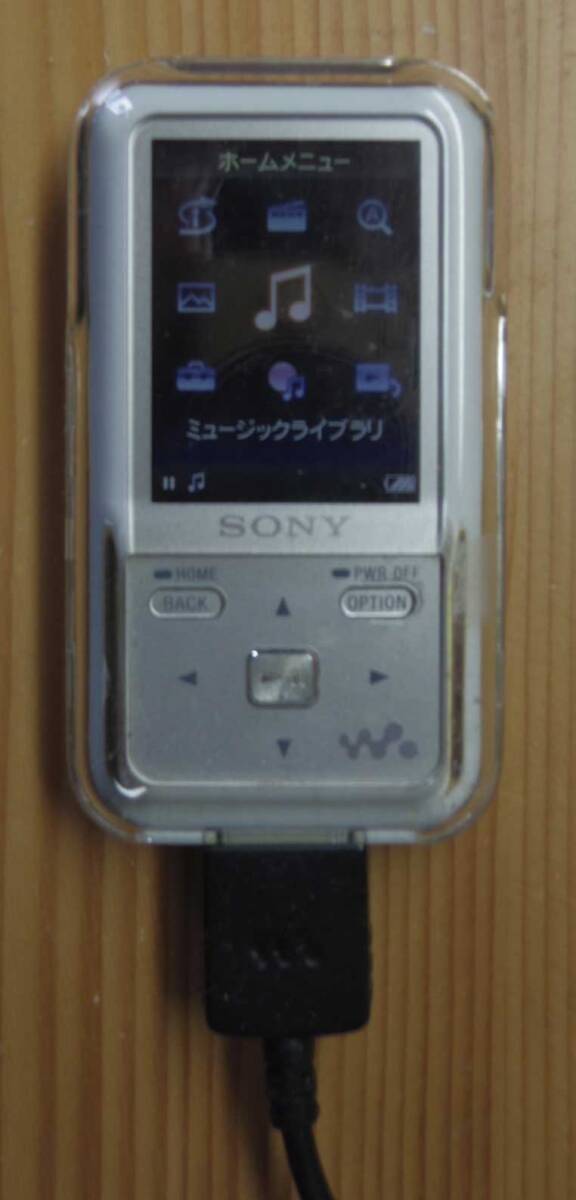 SONY NW-S716F [4GB] オークション比較 - 価格.com