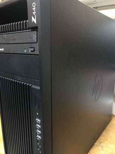 美品 HP Z440 Workstation Intel Xeon E5-2695V3 14C28T 新品M.2 SSD 500GB +HDD2TB QUADRO M2000 4GB PC4-64GB Win10 無線Wi-Fi Blu-ray 