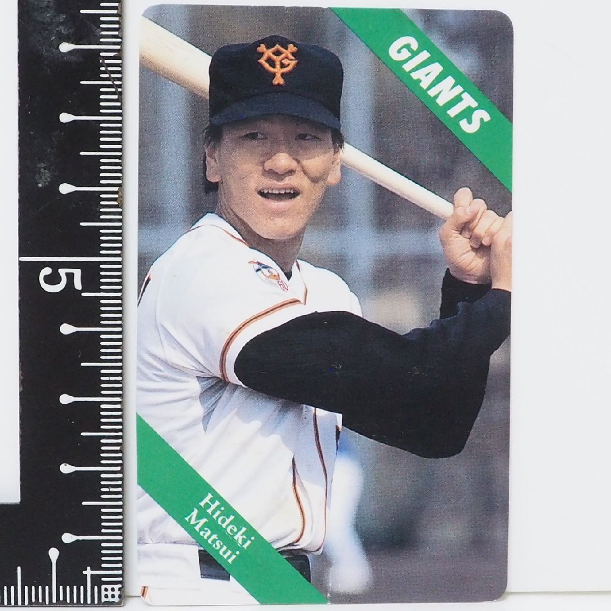 おまけ付き菓子」の金字塔カルビープロ野球チップス50年の歩み