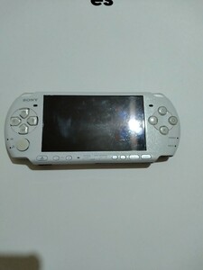 SONY PSP-3000 プレイステーションポータブル 3000 動作未確認 ジャンク バッテリー無し