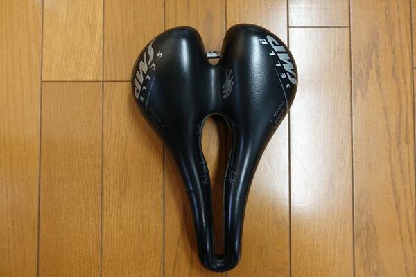 SELLE SMP サドル TRK BLACK ブラック レディース