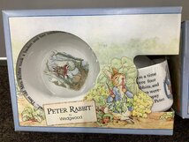 【未使用品？】保管品　WEDGWOOD ウェッジウッド PETER RABBIT ピーターラビット マグカップ プレート_画像2