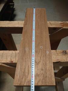 チーク　No.240518-B　無垢　乾燥材　板（長さ630㎜ｘ幅175㎜ｘ厚み35㎜）1枚　木材　DIY　棚板　小物作りに