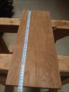チーク　No.240518-C　無垢　乾燥材　板（長さ480㎜ｘ幅185㎜ｘ厚み35㎜）1枚　木材　DIY　棚板　小物作りに