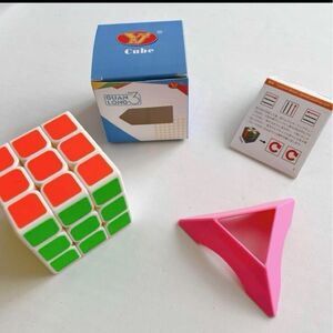 ３×３ ルービックキューブ スタンド付き 脳トレ 立体パズル おもちゃ ブロックパズル 知育玩具