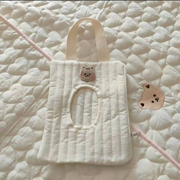 おしりふきポーチ りす キルティング ベビー おでかけ ウェットティッシュ