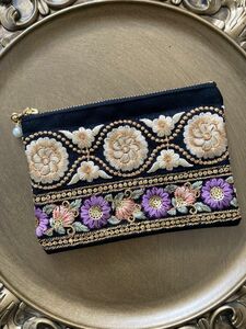 インド刺繍リボン　 ハンドメイド ポーチ 小物入れ 化粧ポーチ