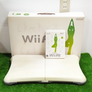 100円～ ジャンク品・保管品 任天堂 NINTENDO Wii Fit フィット バランスWiiボード RVL-021 ソフト/箱付き 動作未確認