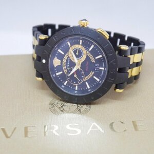 USED品・保管品 VERSACE ヴェルサーチ VEBV00619 Vレース デュアルタイム クォーツ アナログ 腕時計 ブラック×ゴールド 外箱他付属品付き