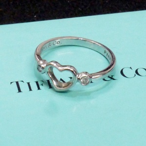 TIFFANY&Co.