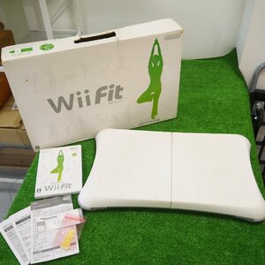 ジャンク品・保管品 任天堂 Nintendo ニンテンドー Wii Fit フィット バランスWiiボード RVL-021 ソフト/箱付き 動作未確認 ダメージ有り