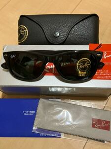 Ray-Ban