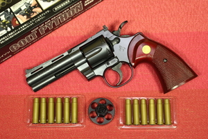  Crown model python 4 -inch air revolver cartridge 12 departure Speed Roader 10 -years old and more City Hunter . feather ryou Suzuki . flat 