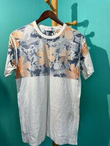 COMME des GARCONS SHIRT Tシャツ 白/花柄 sizeL 中古　古着　美品