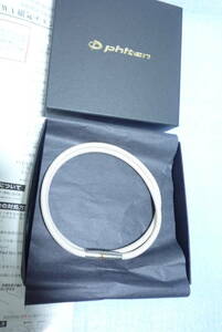 ① phiten (ファイテン) ネックレス RAKUWA磁気チタンネックレス メタルトップ ベージュ/ピンク　50cm