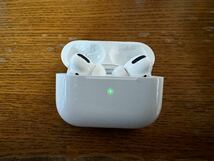 【中古】AirPods Pro 第1世代 MWP22J/A 　ケースおまけ_画像3