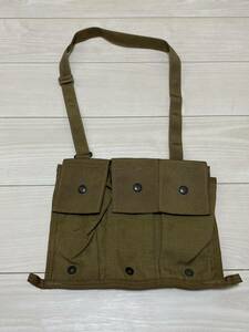 米軍放出品　沖縄　BANDOLEER PKT MAG POUCH /AMMUN. ミリタリー USMC MARINES サバゲー　(15-26)