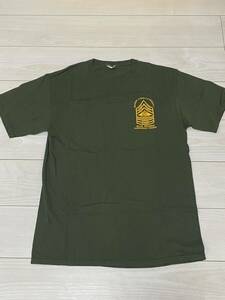 沖縄　米軍放出品　Tシャツ　OKINAWA MARINES 古着　USMC サバゲー　ミリタリー 半袖(17-47)