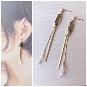 スティックピアス　チェーンピアス　クリスタルピアス　カーキ ブラウン　ハンドメイド