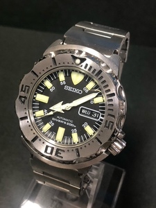 整理⑧ 完動極美 SEIKO【セイコー ブラック モンスター ダイバー 200M ステンレスベルト付 SKX779 7S26-0350 】AUTOMATIC