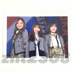 4《乃木坂46》公式グッズ 生写真 梅澤美波　山下美月　映像研には手を出すな！　齋藤飛鳥 卒業コンサート(ここにはないもの 卒コン 限定品