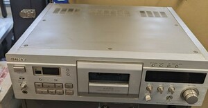 SONY TC-KA7ES ソニー カセットデッキ プレーヤー レコーダー　現状品　通電確認済み　テープ動作未確認