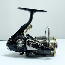 ★★ DAIWA ダイワ 19バリスティック LT2000SS-P　スピニングリール 065114 目立った傷や汚れなし_画像3