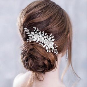 ウェディング　ヘッドドレス　ヘアアクセサリー　シルバー　髪飾り　結婚式　発表会 ブライダル ヘッドドレス ブライダル