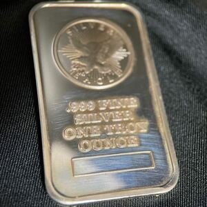 純銀バー　999 FINE SILVER ONE TROY OUNCE 1トロイオンス