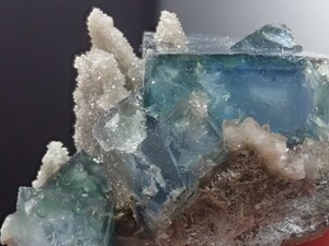 ☆キラキラ水晶の共生☆ブルーゾーニングフローライト　蛍石　鉱物　標本　原石