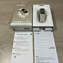 1円スタート売切り 新品未使用 Fitbit フィットビット charge5 チャージ5 希少カラー スマートウォッチ 心拍計 活動計 歩数計 Google_画像7