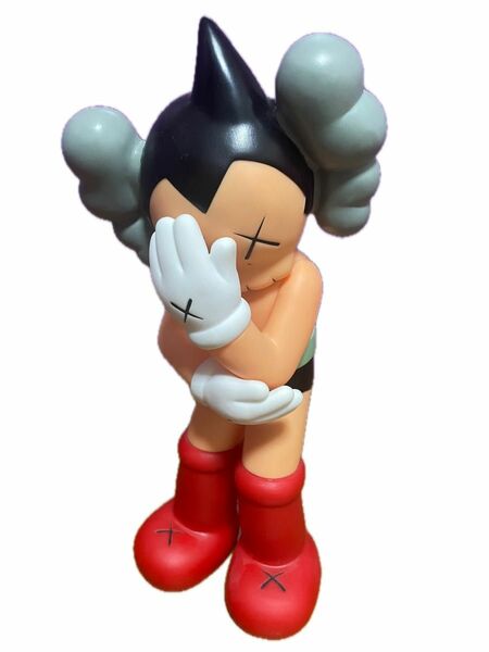 KAWS ASTRO BOY 鉄腕アトム