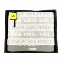 1円スタート ２点セット FENDI フェンディ CELINE セリーヌ 西川産業 バスタオル タオル 毛布 ウィンターシーツ 寝具 シングル ロゴ 箱付き_画像5