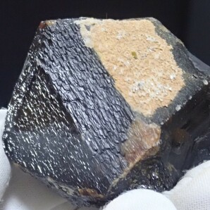 【特大92g】アンドラダイトガーネット 灰鉄柘榴石 原石 標本の画像1