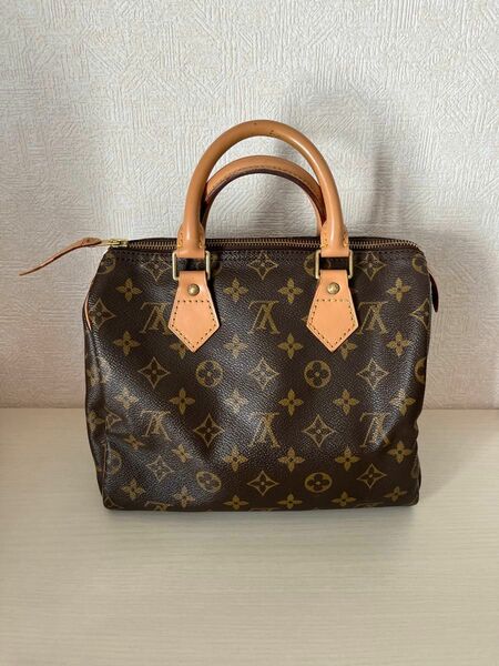 LOUIS VUITTON ルイヴィトン